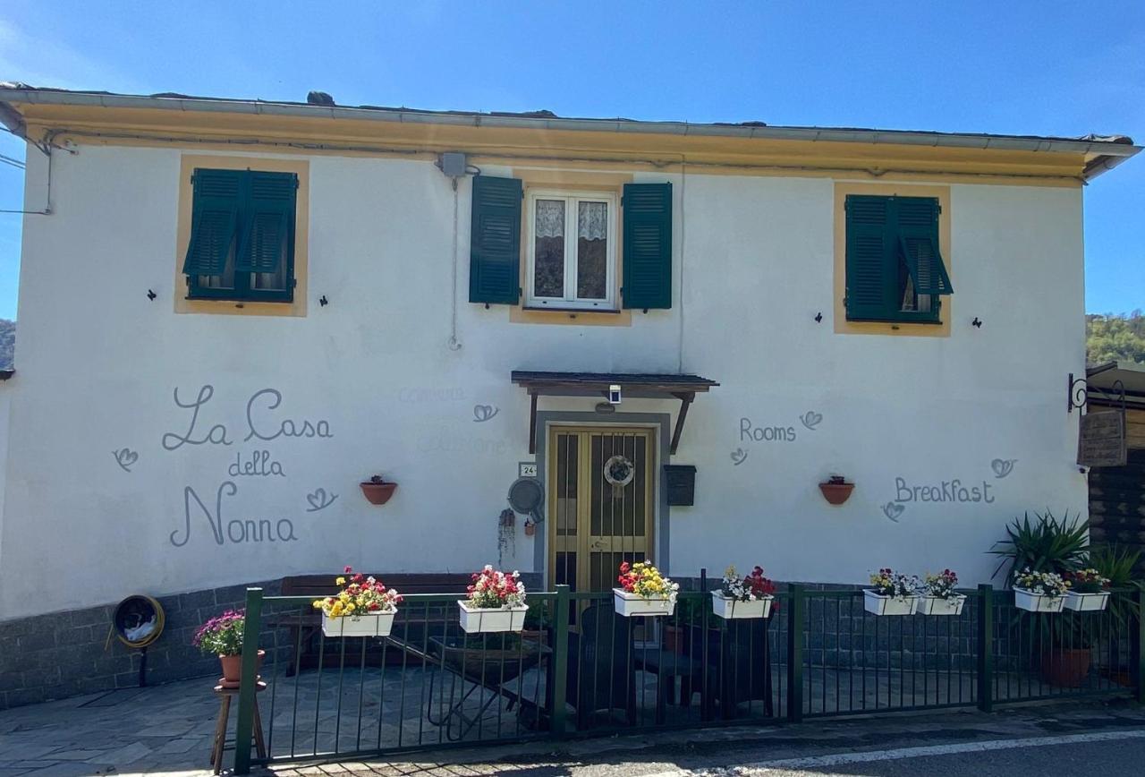Camere E Accoglienza La Casa Della Nonna Borzonasca Exterior foto
