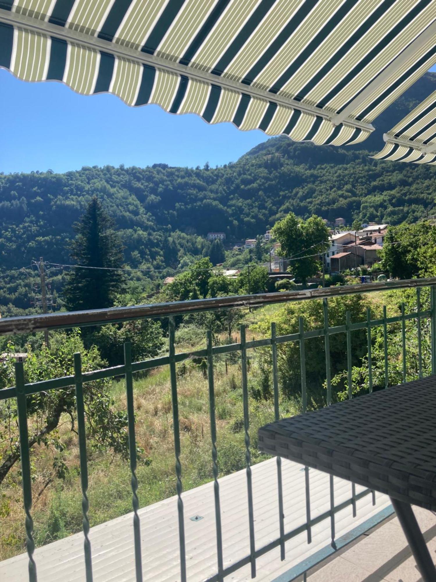 Camere E Accoglienza La Casa Della Nonna Borzonasca Exterior foto