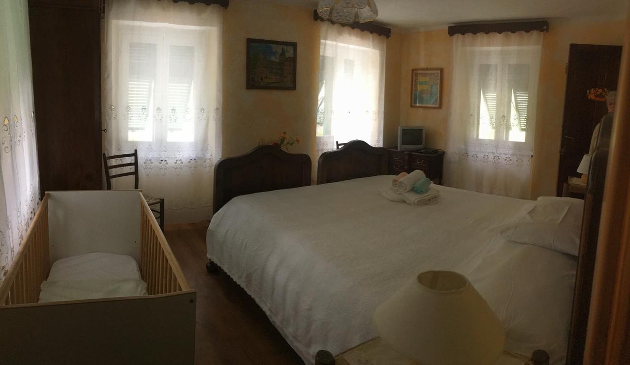 Camere E Accoglienza La Casa Della Nonna Borzonasca Exterior foto